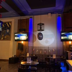 Luchador Bar +Kitchen - TVs