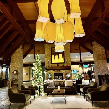 Seattle Airport Marriott - Hotels Near Me - Seattle, Washington