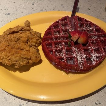 The Breakfast Brothers - Chicken breast and red velvet waffle - Breakfast & Brunch Near Me - Arlington, Texas The Breakfast Brothers - Chicken breast and red velvet waffle - Breakfast & Brunch Near Me - Arlington, Texas