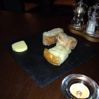 Aysgarth Falls Hotel - Selection of breads. On slate. We didnt hold that against them.... - Pubs Near Me