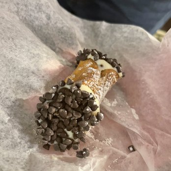 Muscoreil's Fine Desserts - Cannoli - Bakeries Near Me - North Tonawanda, New York