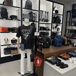 Coach Outlet