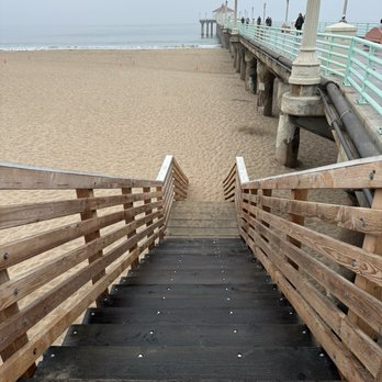 Manhattan Beach Pier - Manhattan Beach - Local Flavor Near Me - Manhattan Beach, California Manhattan Beach Pier - Manhattan Beach - Local Flavor Near Me - Manhattan Beach, California