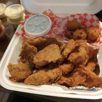 Big Fish Market - Combo plate A, with red snapper, medium shrimp, hush puppies and collard greens. - Seafood Near Me - Moreno Valley, California