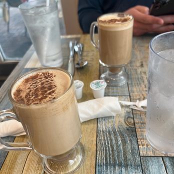 The Palm House - Vanilla's Latte - American Near Me - Juno Beach, Florida