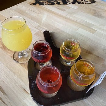 Gypsy Circus - Flight and Mimosa - Cideries Near Me - Kingsport, Tennessee Gypsy Circus - Flight and Mimosa - Cideries Near Me - Kingsport, Tennessee