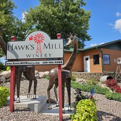 Hawk's Mill Winery - Outside