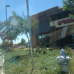 GNC - GNC store sign