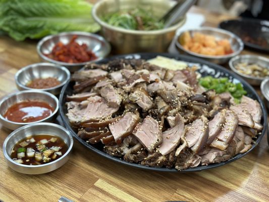 Myung Ga Haejangguk by null