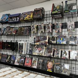 Yancy Street Comics South - Inside