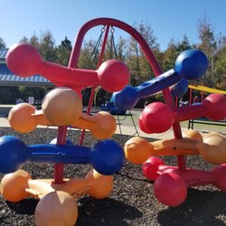 Currituck Community Park - Climbing wall