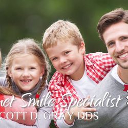 Dr. Scott D. Gray, DDS