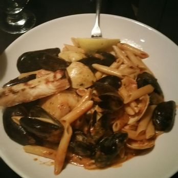 Curly's Grille - Seafood pasta - Caribbean Near Me - Lackawanna, New York