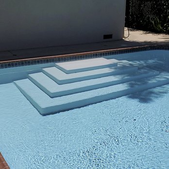 Aqua Concepts - The End! Happiness.  (pool pump is causing water ripple) - Pool & Hot Tub Service Near Me - Tarzana, California