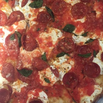 Juliana's - Best pizza ever - Pizza Near Me - Brooklyn, New York