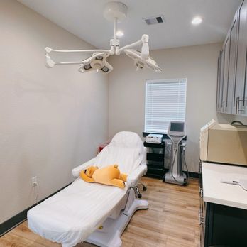 Avant Plastic Surgery & Anti-Aging - Plastic Surgeons Near Me - Katy, Texas Avant Plastic Surgery & Anti-Aging - Plastic Surgeons Near Me - Katy, Texas