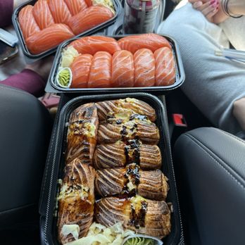 Sushi Blue - Salmon nigiri and Seared Salmon Roll - Sushi Bars Near Me - Lynnwood, Washington