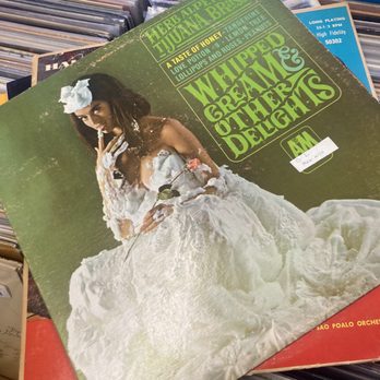 White Label Vinyl - Vinyl Records Near Me - Twentynine Palms, California White Label Vinyl - Vinyl Records Near Me - Twentynine Palms, California
