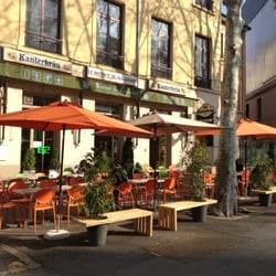 Bistrot du Boulevard - Terrasse du Bistrot du Boulevard. L'été environ 80 places