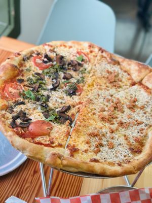 Cenzo's Pizza & Deli by null