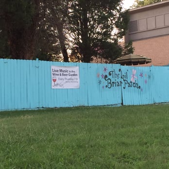 Lil Briar Patch - I love the hand painted fence and also very easy to see on Griffith Rd! - Flowers & Gifts Near Me - Winston-Salem, North Carolina