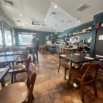 Saneh Bangkok - Dining Area - Thai Near Me - Pleasant Hill, California