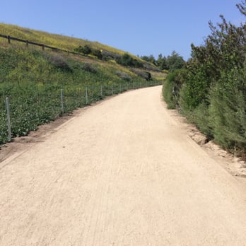 Fairview Park - Just a little taste of all the green you'll see. - Parks Near Me - Costa Mesa, California Fairview Park - Just a little taste of all the green you'll see. - Parks Near Me - Costa Mesa, California