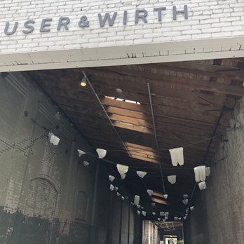 Hauser & Wirth - Art Galleries Near Me - Los Angeles, California