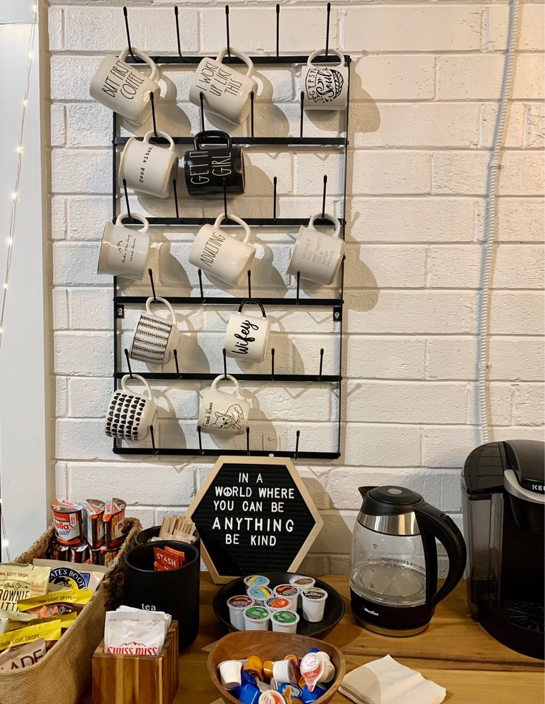 IVY HOUSE SALON Updated September 2024 41 Photos 116 E Main