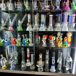 Discount Cigarettes - More glass water pipes.