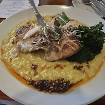 Grant's - Roasted Chicken Statler - Cocktail Bars Near Me - Stowe, Vermont