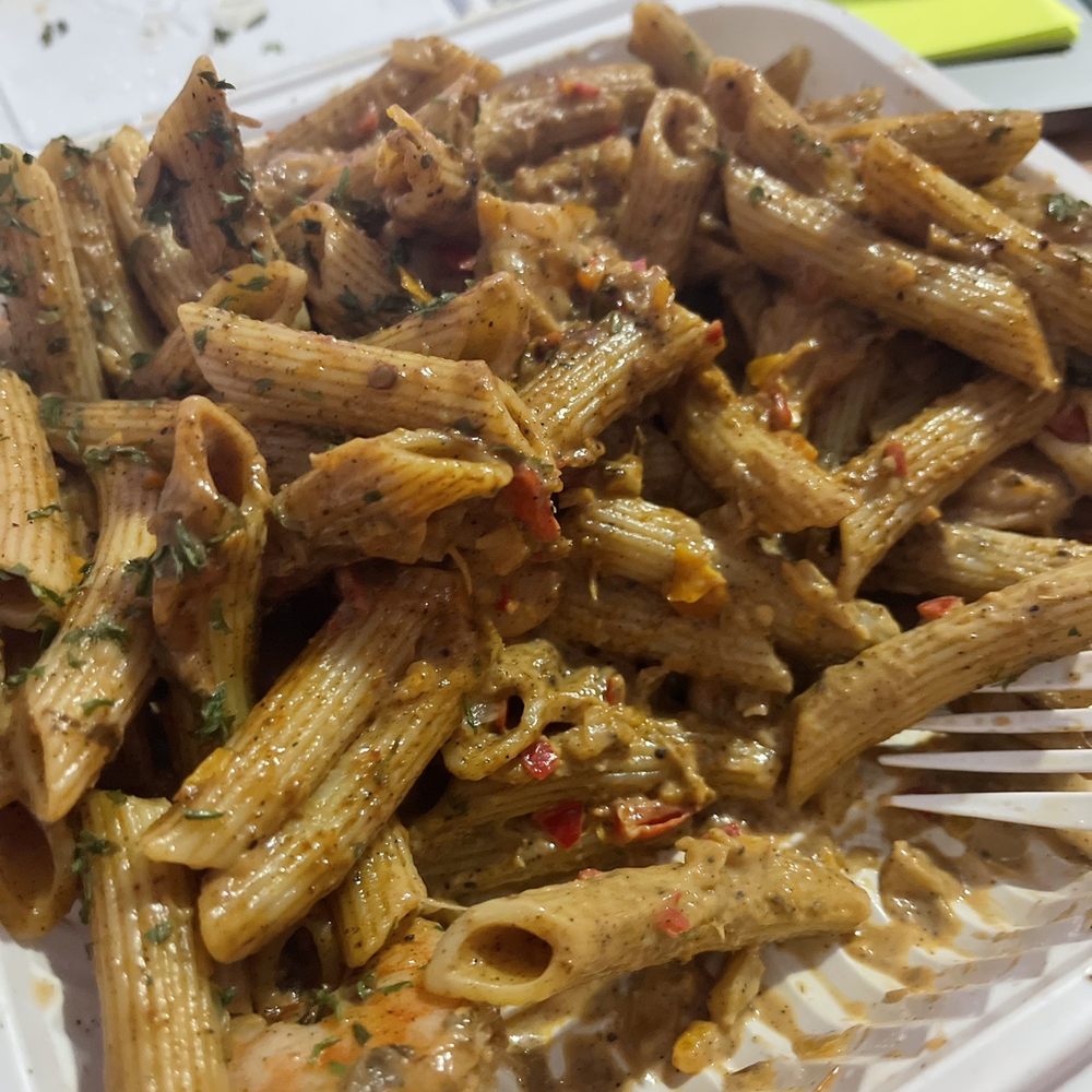 Bop and drop yard pot - Shrimp Rasta Pasta extra spicy - Caterers Near Me Bop and drop yard pot - Shrimp Rasta Pasta extra spicy - Caterers Near Me