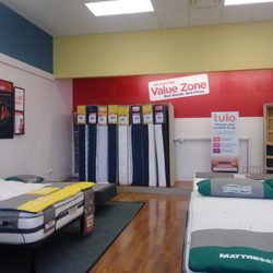 Mattress Firm Outlet - Countrywood Crossing