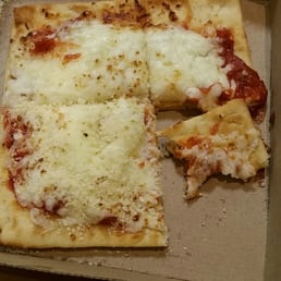 Bread, sauce (tasted like plain pureed tomatoes) & cheese