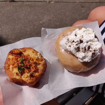 Doe Donuts - bacon mac and cheese, Portland Fog - Donuts Near Me - Portland, Oregon