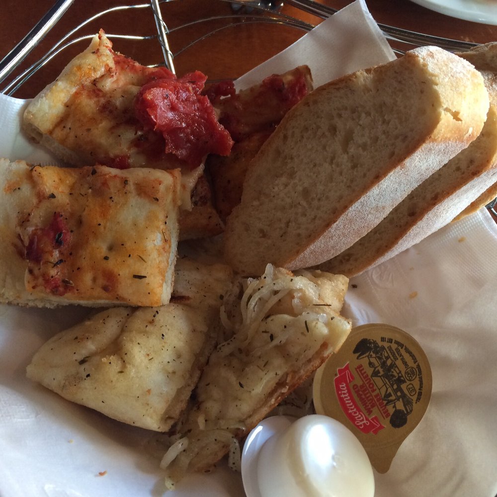 Mezza Notte Trattoria - I love this bread basket. if only it didn't go straight to my hips. - Italian Near Me - Toronto, Ontario Mezza Notte Trattoria - I love this bread basket. if only it didn't go straight to my hips. - Italian Near Me - Toronto, Ontario