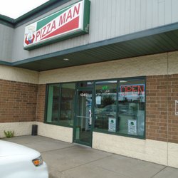 Elk River Pizza Man - Outside of the shop, view looking southeast.