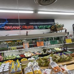 Southtown Health Foods - Produce