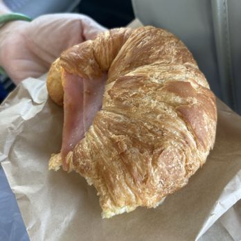 Yi's Cafe - Ham and cheese croissant - Coffee & Tea Near Me - Arcadia, California Yi's Cafe - Ham and cheese croissant - Coffee & Tea Near Me - Arcadia, California