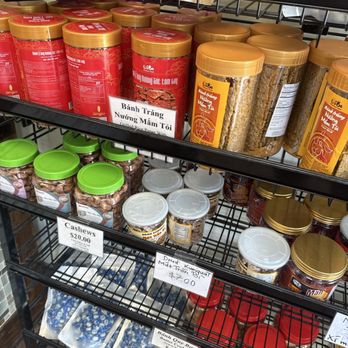 Y Nhu Bakery & Cafe - Vietnamese Near Me - Orlando, Florida Y Nhu Bakery & Cafe - Vietnamese Near Me - Orlando, Florida