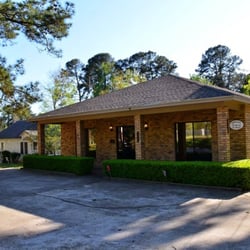 Kyle S. Coffin, DDS - Dr. Coffin's office is located at 514 Tenaha Street in Center, Texas.