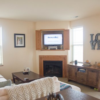 Iron Gate - Living room in two bedroom at Iron Gate. - Apartments Near Me - Sun Prairie, Wisconsin Iron Gate - Living room in two bedroom at Iron Gate. - Apartments Near Me - Sun Prairie, Wisconsin