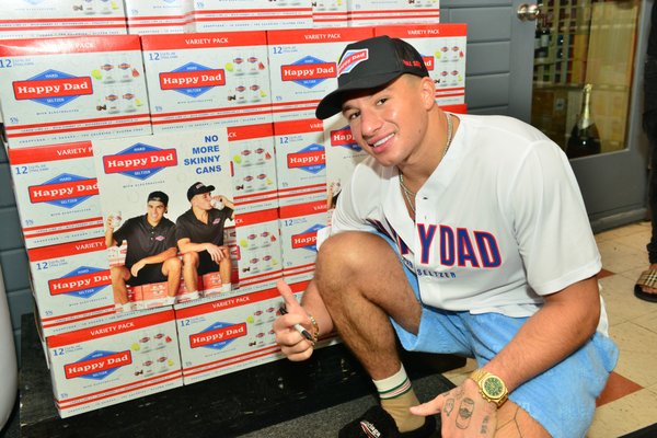 Gulf Liquors by null