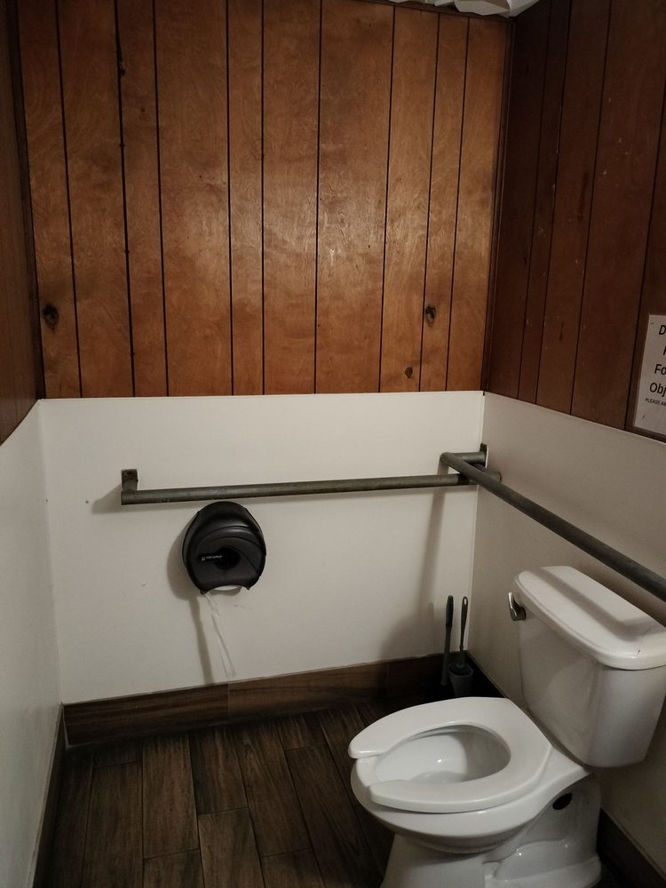 The Old Cocktail Lounge