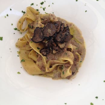 Caffe La Piscina - Papperdale with Hare and black truffles - Italian Near Me