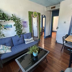 Anchor Island Coffee - Lounging area