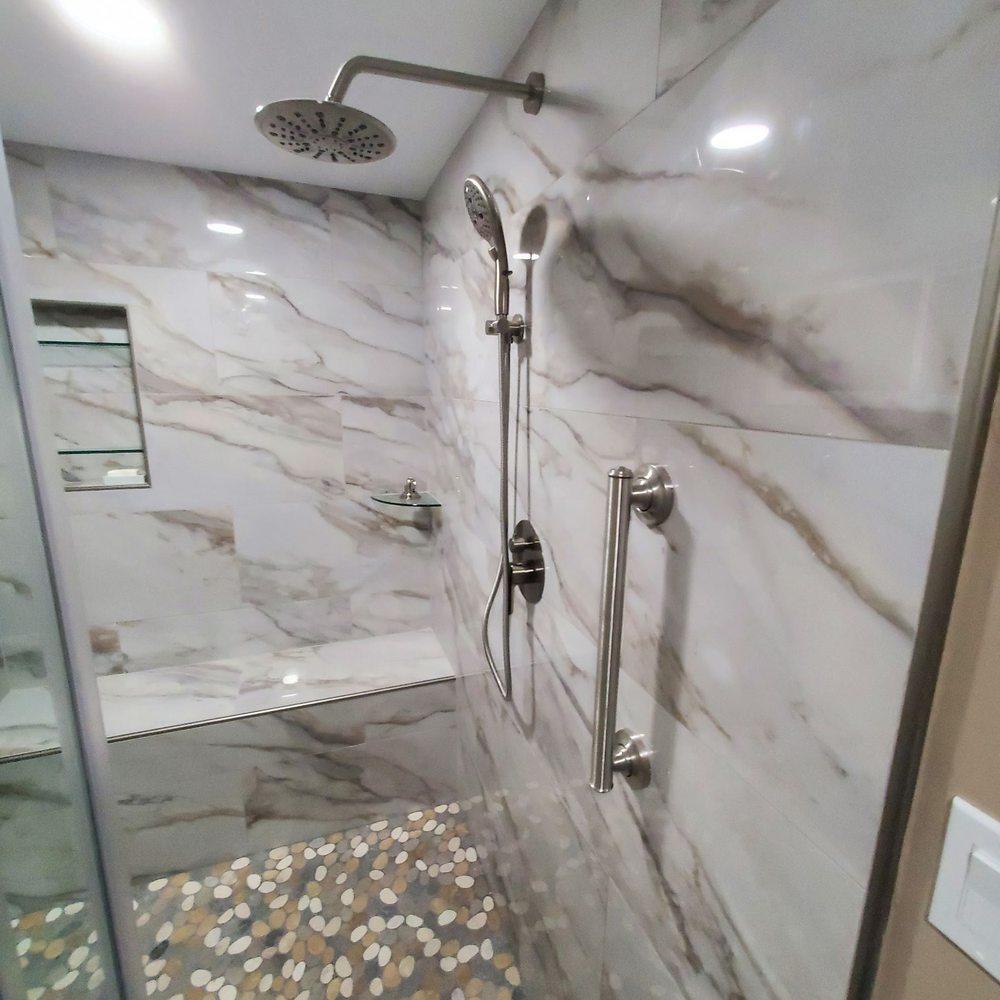 Prime Team Builders - Remodeled bathroom. Bathtub towalk in shower. - General Contractors Near Me - Glendora, California Prime Team Builders - Remodeled bathroom. Bathtub towalk in shower. - General Contractors Near Me - Glendora, California