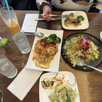 One Waan Thai - A spread of delicious dinner! - Thai Near Me - San Francisco, California One Waan Thai - A spread of delicious dinner! - Thai Near Me - San Francisco, California
