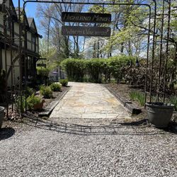 Highland Manor Winery