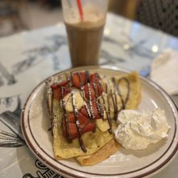 Crepes De Paris - Royal Crepe
